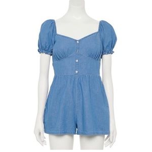 NWT Juniors size XS Lily Rose chambray denim puff sleeve romper